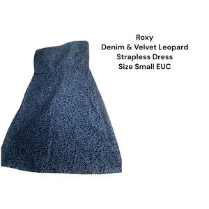 Women's Roxy Strapless Dress Size Small Blue Leopard Print